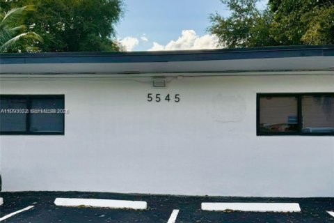 Appartement à louer à Miami, Floride: 1 chambre, 65.03 m2 № 2063021 - photo 3