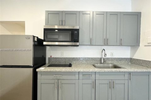 Appartement à louer à Miami, Floride: 1 chambre, 65.03 m2 № 2063021 - photo 7