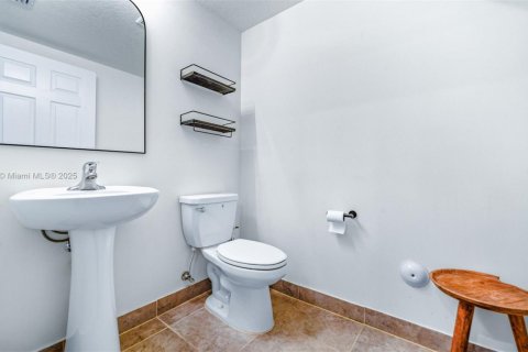 Купить таунхаус в Хомстед, Флорида 3 спальни, 152.55м2, № 1898231 - фото 12