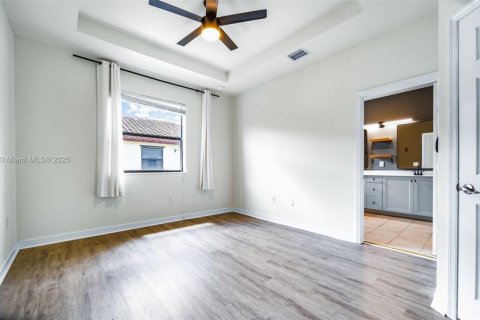 Купить таунхаус в Хомстед, Флорида 3 спальни, 152.55м2, № 1898231 - фото 15