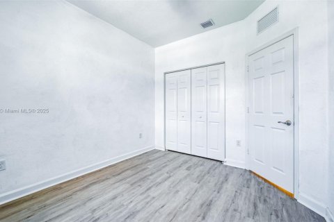 Купить таунхаус в Хомстед, Флорида 3 спальни, 152.55м2, № 1898231 - фото 24