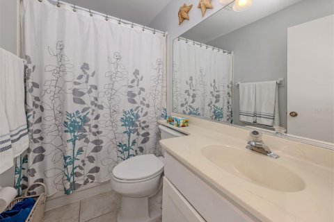 Copropriété à vendre à Venice, Floride: 2 chambres, 83.61 m2 № 2386005 - photo 2