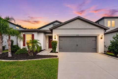 Casa en Riverview, Florida 4 dormitorios, 190.82 m2 № 2360914