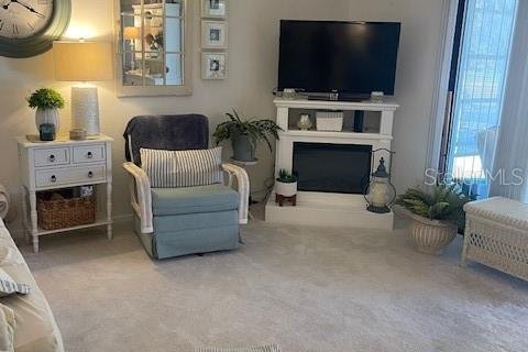 Condo in Ocala, Florida, 2 bedrooms № 2238209 - photo 5