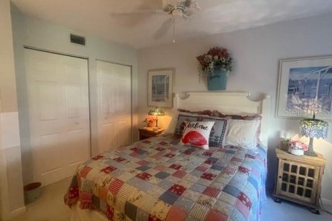 Condo in Ocala, Florida, 2 bedrooms № 2238209 - photo 18