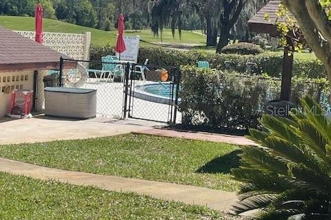 Condominio en Ocala, Florida, 2 dormitorios № 2238209