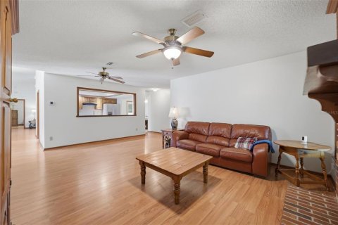 Casa en venta en Brooksville, Florida, 3 dormitorios, 212.84 m2 № 2391220 - foto 29