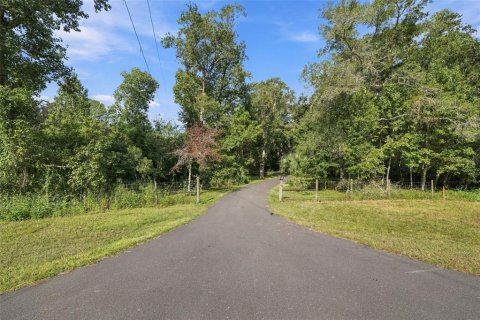Casa en venta en Brooksville, Florida, 3 dormitorios, 212.84 m2 № 2391220 - foto 3