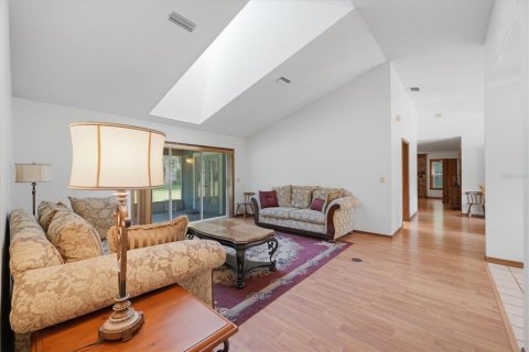 Casa en venta en Brooksville, Florida, 3 dormitorios, 212.84 m2 № 2391220 - foto 12