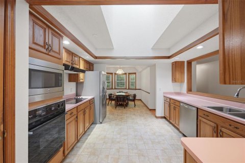 Casa en venta en Brooksville, Florida, 3 dormitorios, 212.84 m2 № 2391220 - foto 19