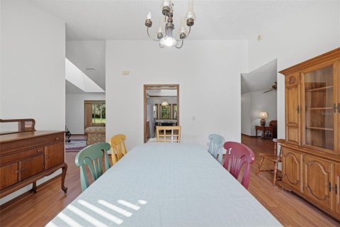 Casa en venta en Brooksville, Florida, 3 dormitorios, 212.84 m2 № 2391220 - foto 18