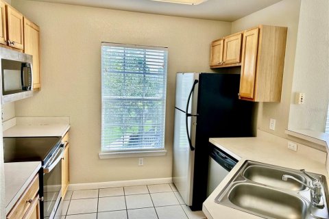 Condo in Orlando, Florida, 3 bedrooms  № 1612885 - photo 5