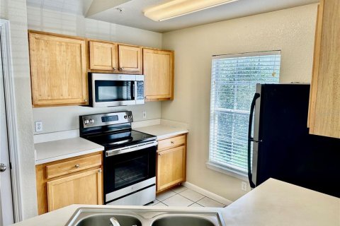 Condo in Orlando, Florida, 3 bedrooms  № 1612885 - photo 4