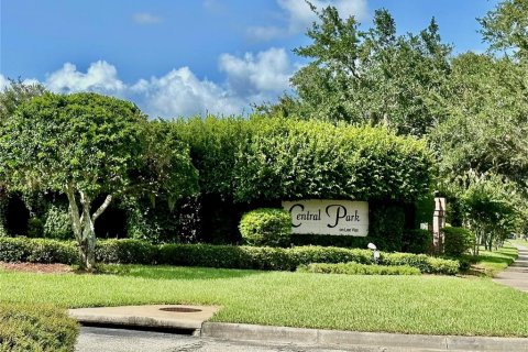 Condo in Orlando, Florida, 3 bedrooms  № 1612885 - photo 27