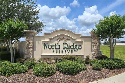 House in Davenport, Florida 5 bedrooms, 255.95 sq.m. № 1680024 - photo 4