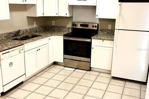 Casa en alquiler en Orlando, Florida, 3 dormitorios, 92.72 m2 № 1918083 - foto 4