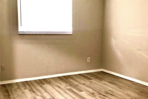 Casa en alquiler en Orlando, Florida, 3 dormitorios, 92.72 m2 № 1918083 - foto 6