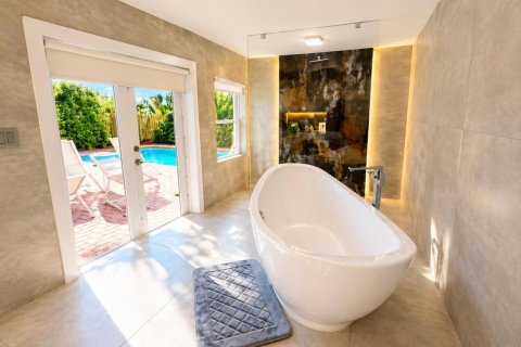 Villa ou maison à vendre à Fort Lauderdale, Floride: 4 chambres, 166.02 m2 № 2158312 - photo 8