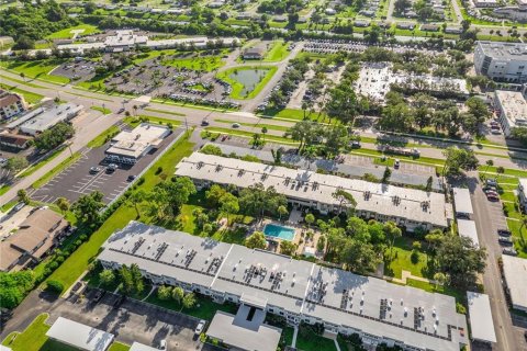 Condominio en venta en Port Charlotte, Florida, 1 dormitorio, 62.43 m2 № 2157070 - foto 29