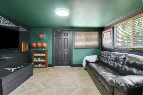 House in North Palm Beach, Florida 3 bedrooms, 104.98 sq.m. № 2187557 - photo 29