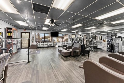 Commercial property in Tampa, Florida 594.57 sq.m. № 2148359 - photo 21