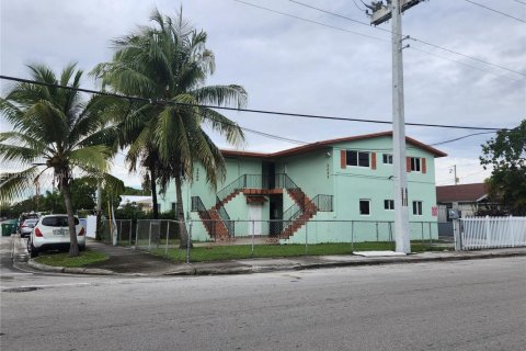 Снять в аренду квартиру в Майами, Флорида 1 спальня, 361.95м2, № 2034795 - фото 6