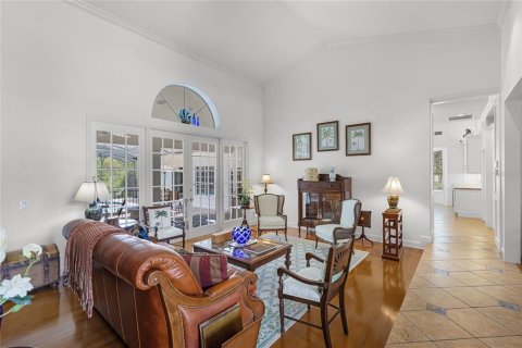 House in Orlando, Florida 4 bedrooms, 308.25 sq.m. № 1841931 - photo 6