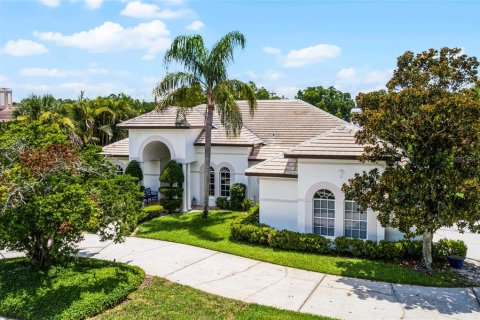 House in Orlando, Florida 4 bedrooms, 308.25 sq.m. № 1841931 - photo 5