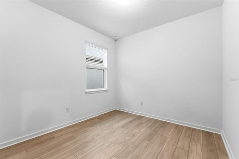 Casa en venta en Wesley Chapel, Florida, 3 dormitorios, 210.14 m2 № 2200665 - foto 10