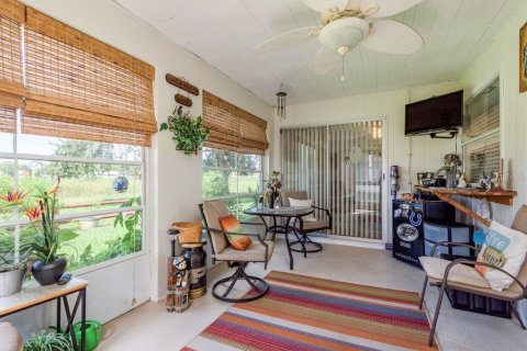 House in Port Richey, Florida 2 bedrooms, 125.42 sq.m. № 1856444 - photo 25