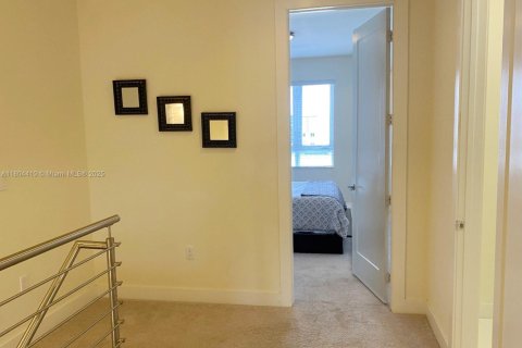 Apartment in LANDMARK in Doral, Florida 3 bedrooms, 169.18 sq.m. № 1864496 - photo 29
