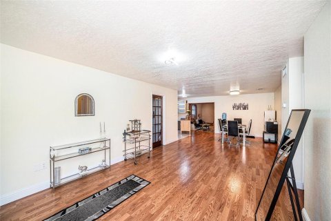 Casa en venta en Valrico, Florida, 3 dormitorios, 188.96 m2 № 1740845 - foto 6