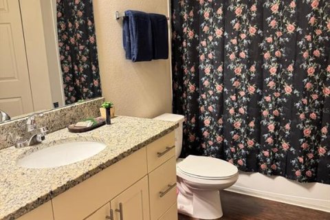 Townhouse in Kissimmee, Florida 4 bedrooms, 157.38 sq.m. № 1593416 - photo 12
