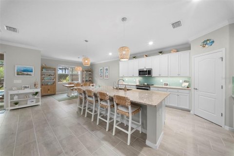 Casa en venta en Bonita Springs, Florida, 3 dormitorios, 226.12 m2 № 2152159 - foto 3
