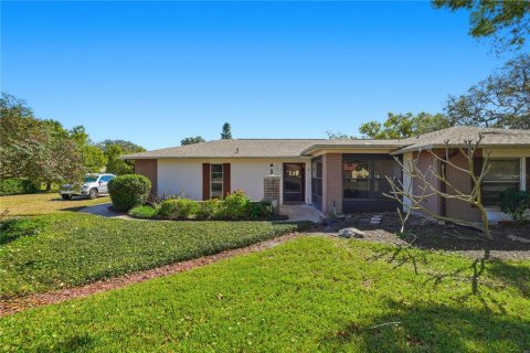 Condominio en Port Richey, Florida, 2 dormitorios  № 2112178
