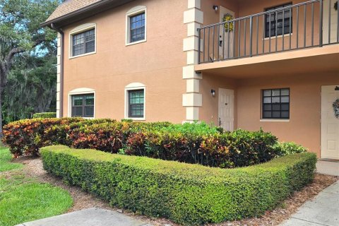 Condo à Largo, Floride, 2 chambres  № 2385597