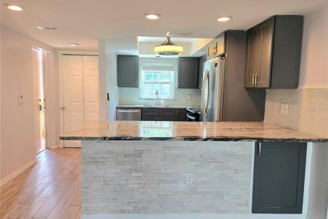 Copropriété à louer à Largo, Floride: 2 chambres, 84.73 m2 № 2385597 - photo 13