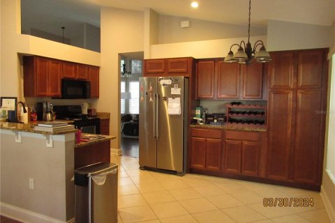 Villa ou maison à louer à Valrico, Floride: 4 chambres, 188.13 m2 № 1772164 - photo 3