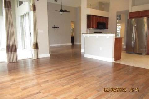 Villa ou maison à louer à Valrico, Floride: 4 chambres, 188.13 m2 № 1772164 - photo 28