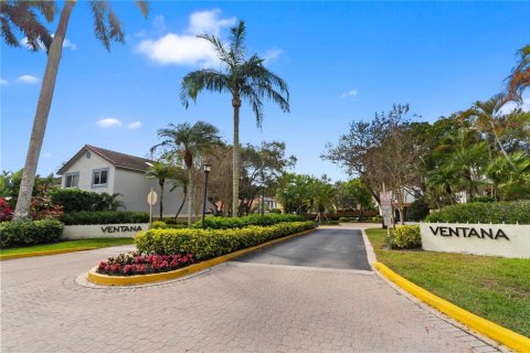 Villa ou maison à vendre à Plantation, Floride: 2 chambres, 124.67 m2 № 2084002 - photo 24
