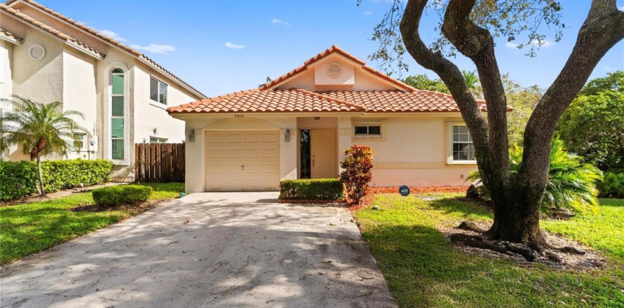 Villa ou maison à Plantation, Floride 2 chambres, 124.67 m2 № 2084002