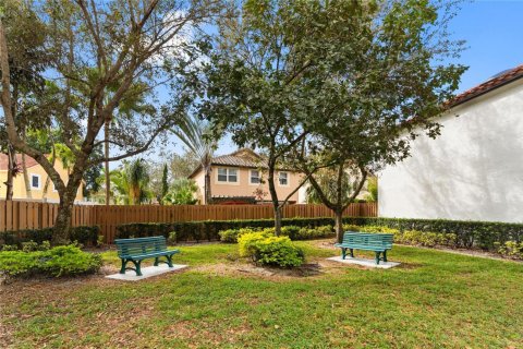 Villa ou maison à vendre à Plantation, Floride: 2 chambres, 124.67 m2 № 2084002 - photo 25