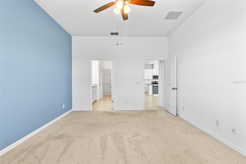 House in Kissimmee, Florida 2 bedrooms, 144.65 sq.m. № 1575323 - photo 17