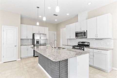 House in Kissimmee, Florida 2 bedrooms, 144.65 sq.m. № 1575323 - photo 11