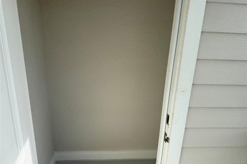 Снять в аренду квартиру в Таварес, Флорида 3 комнаты, 92.9м2, № 2097517 - фото 24