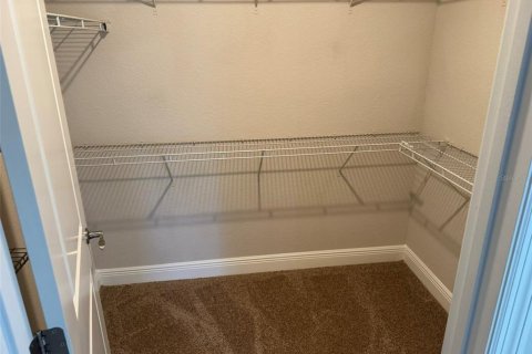 Снять в аренду квартиру в Таварес, Флорида 3 комнаты, 92.9м2, № 2097517 - фото 15