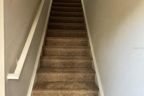 Снять в аренду квартиру в Таварес, Флорида 3 комнаты, 92.9м2, № 2097517 - фото 3
