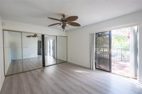 Townhouse in Delray Beach, Florida 3 bedrooms, 123.19 sq.m. № 2035590 - photo 24