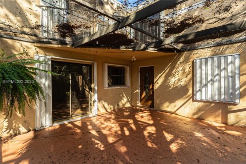 Townhouse in Delray Beach, Florida 3 bedrooms, 123.19 sq.m. № 2035590 - photo 27