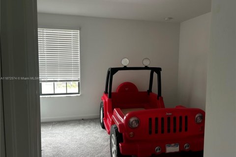 House in Fort Myers, Florida 5 bedrooms № 2062913 - photo 9